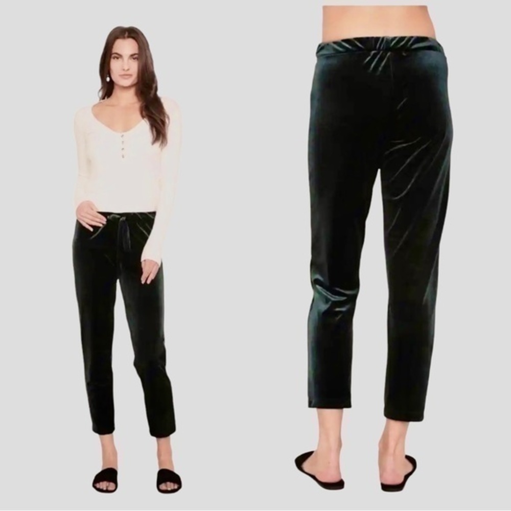 Merritt Charles Jagger Velvet Joggers in Poseidon Blue Size Medium